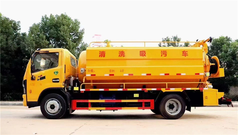 國六東風多利卡清洗吸污車全系配備德國品孚高壓泵