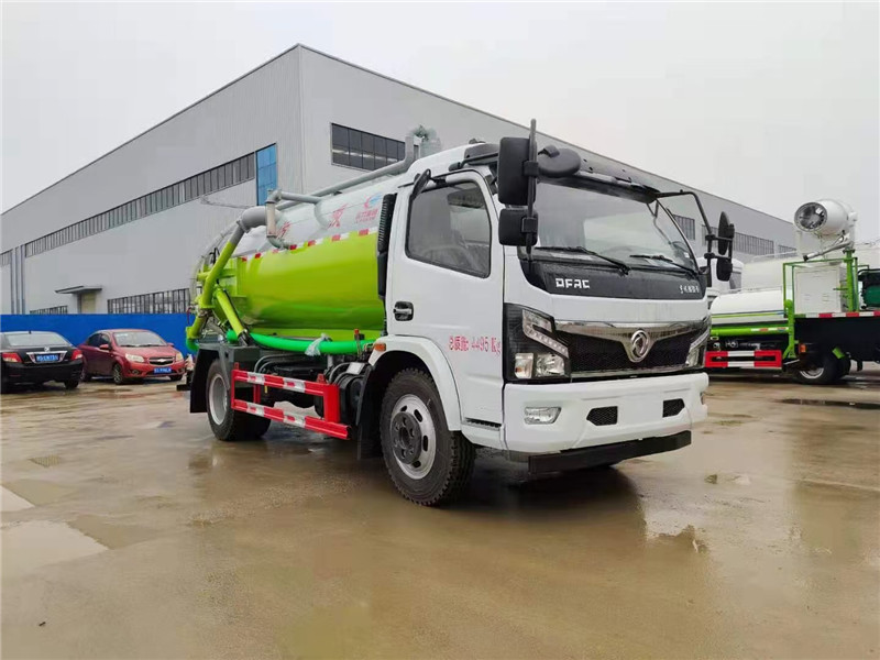 聯合高壓清洗車和吸污車的功能與一體的東風多利卡清洗吸污車