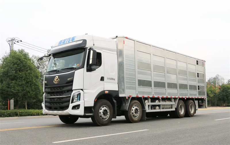 國六東風柳汽畜禽運輸車